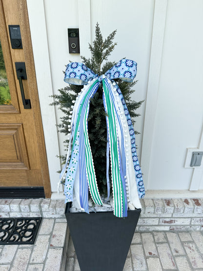 COASTAL BLOOM MEDALLION BOWBIN