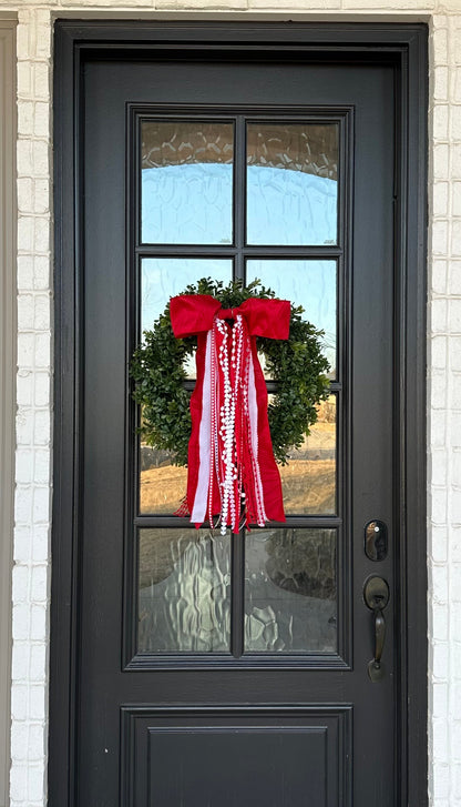 CLASSIC VALENTINE RED WREATH