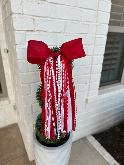 CLASSIC VALENTINE RED BOWBIN