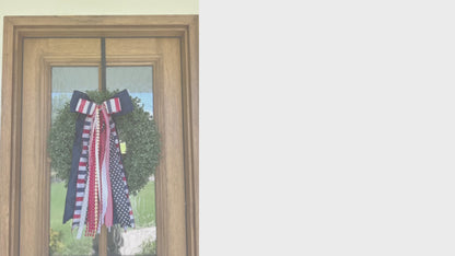 PATRIOTIC WREATH AND BANNER BUNDLE