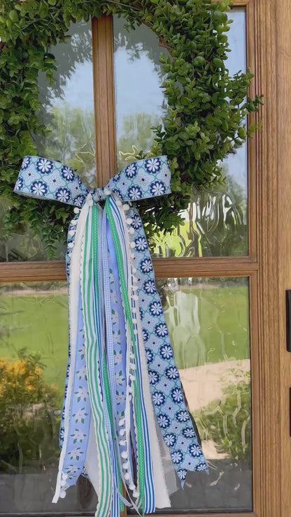 COASTAL BLOOM MEDALLION WREATH