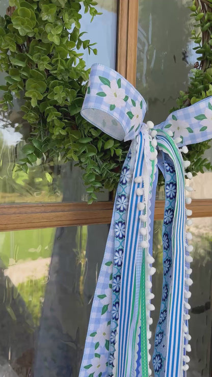 MAGNOLIA GARDEN GINGHAM WREATH