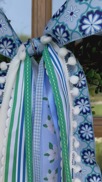COASTAL BLOOM MEDALLION WREATH